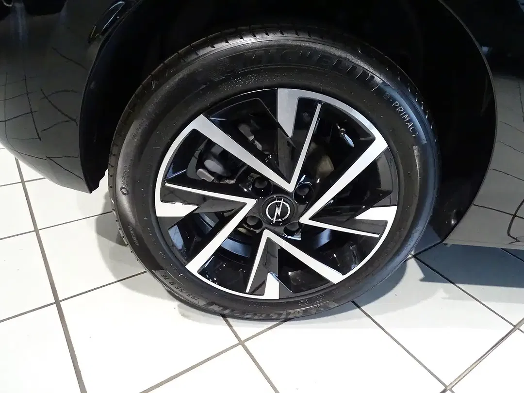 Opel Corsa - Thumbnail 9