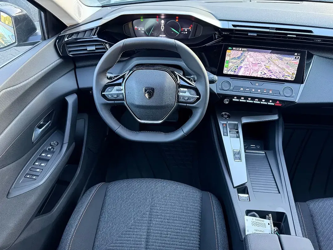 Peugeot 308 - Thumbnail 24