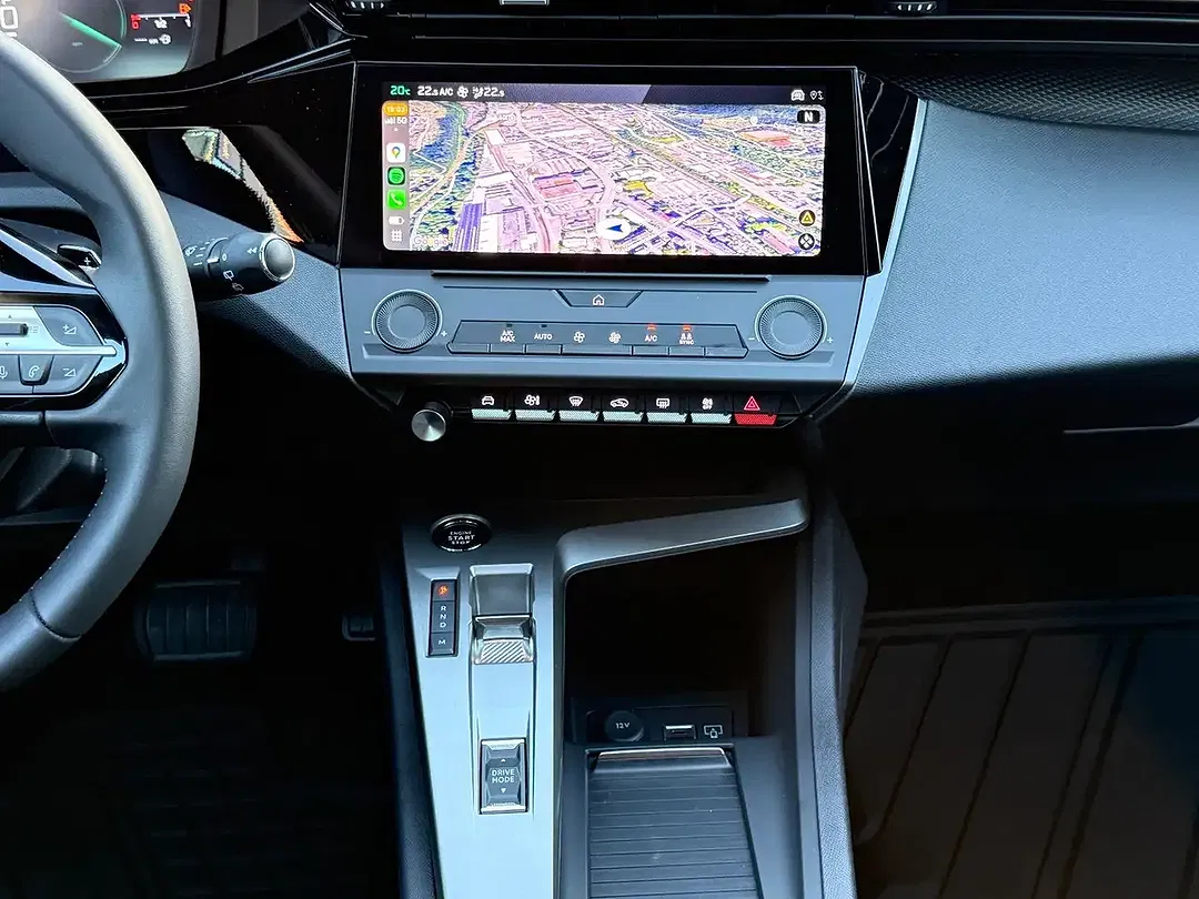Peugeot 308 - Thumbnail 26
