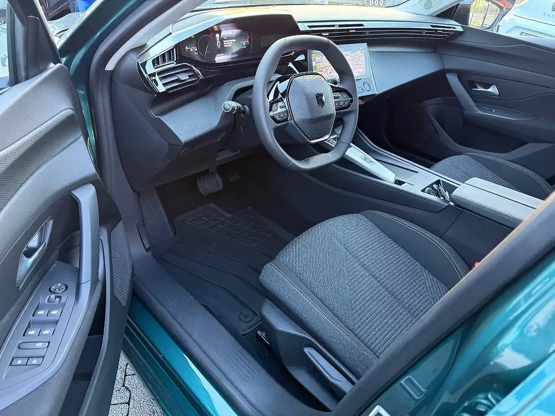 Peugeot 308 - Thumbnail 9