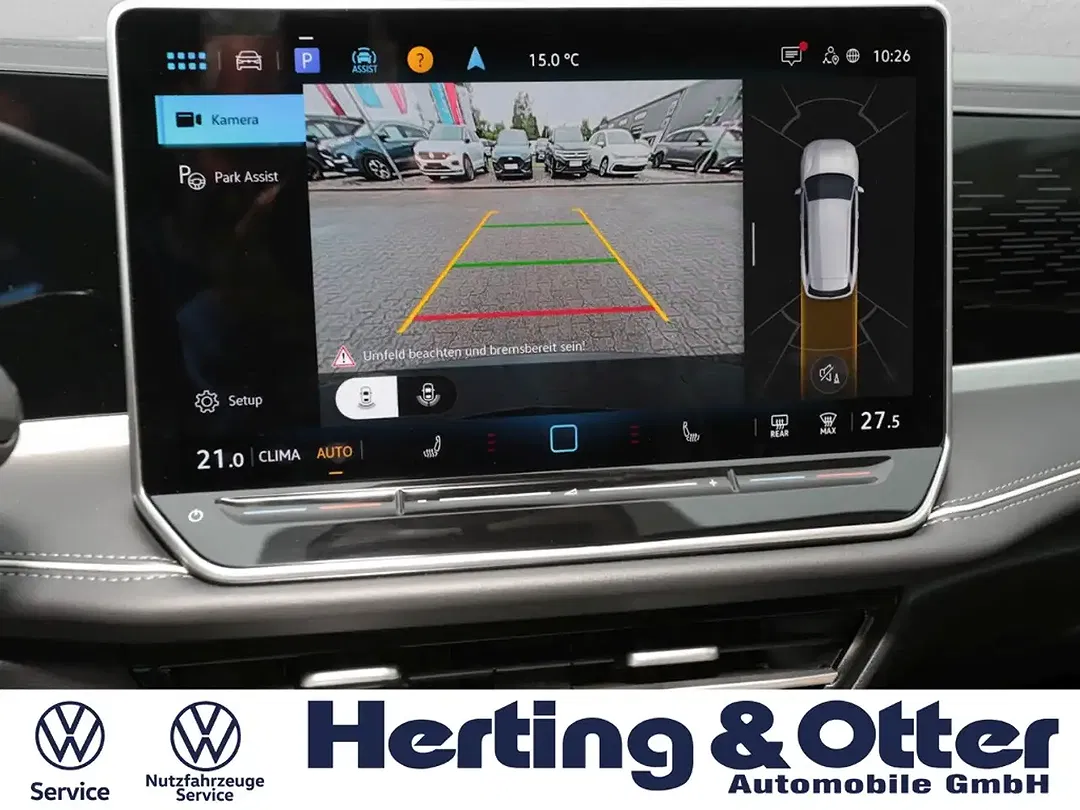 Volkswagen Passat - Thumbnail 9