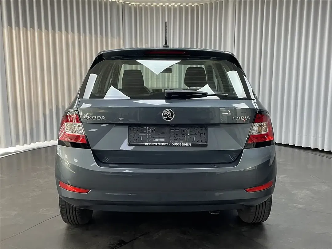 Skoda Fabia - Thumbnail 4