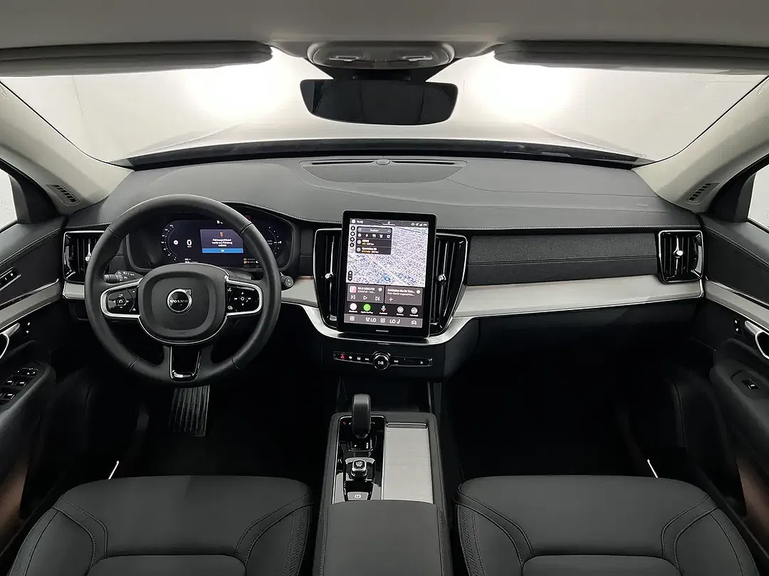 Volvo XC90 - Thumbnail 3