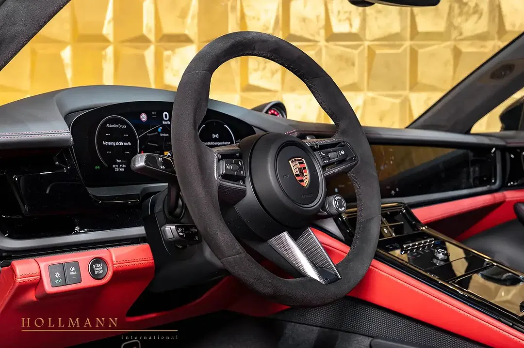 Porsche Panamera - Thumbnail 11