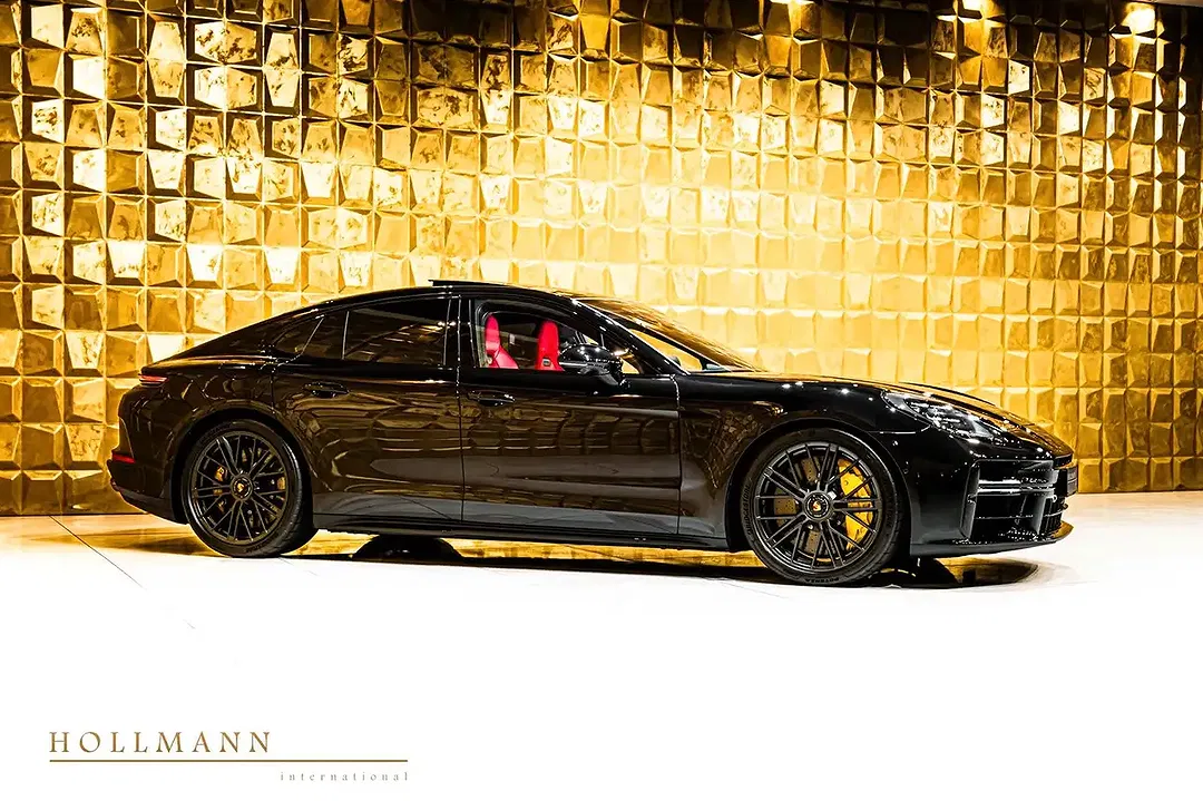 Porsche Panamera - Thumbnail 2
