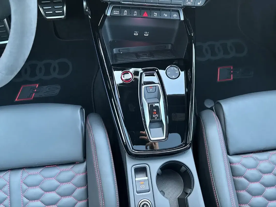 Audi RS3 - Thumbnail 12