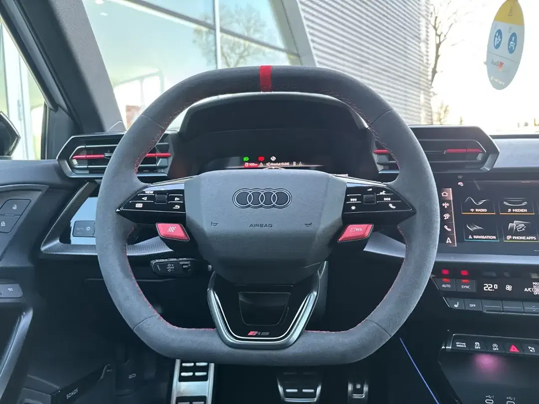 Audi RS3 - Thumbnail 9