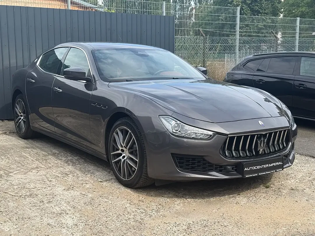 Maserati Ghibli - Afbeelding 1