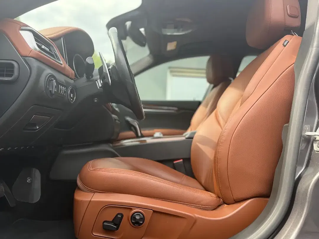 Maserati Ghibli - Thumbnail 10