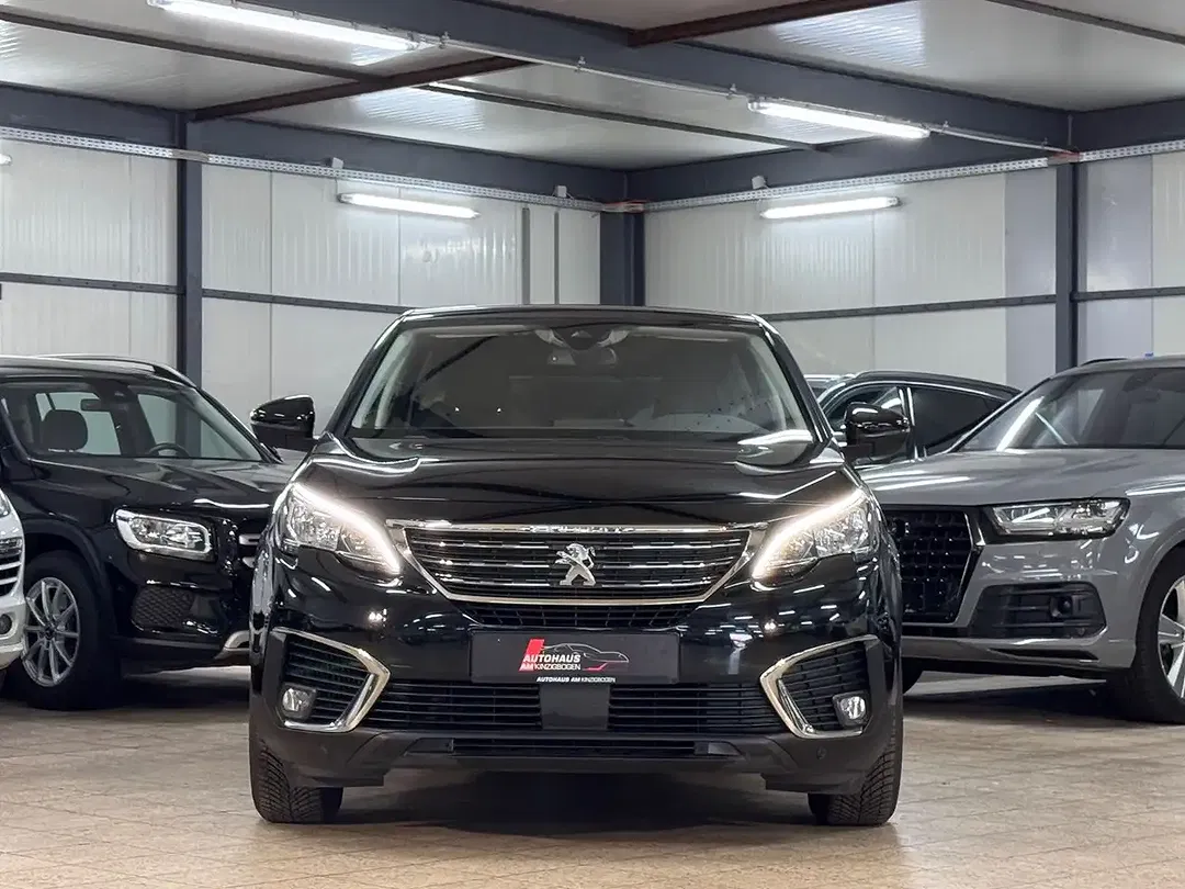 Peugeot 5008 - Thumbnail 2