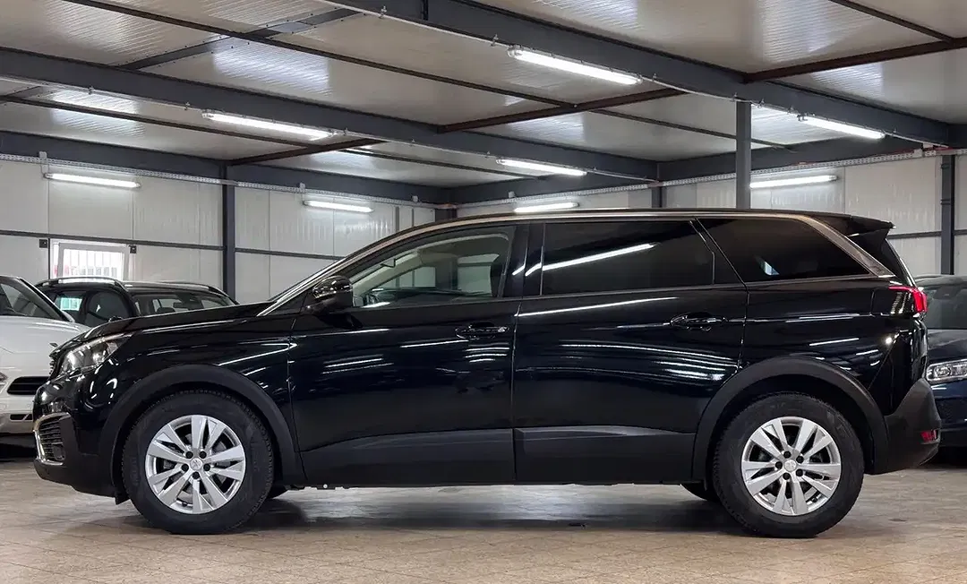 Peugeot 5008 - Thumbnail 4