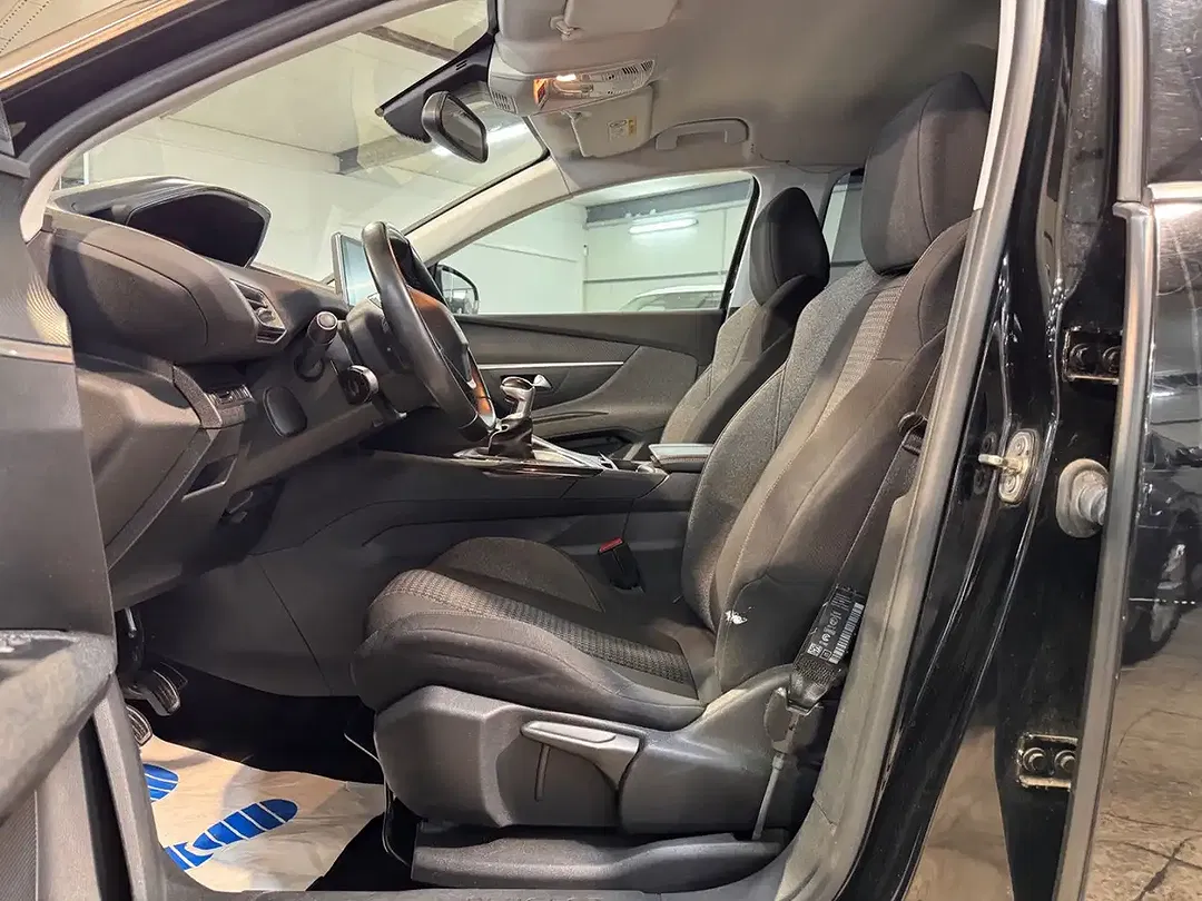 Peugeot 5008 - Thumbnail 7