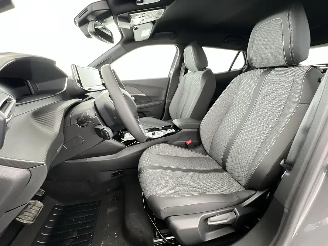Peugeot 2008 - Thumbnail 7