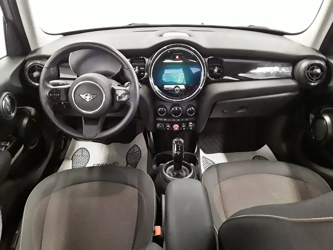 MINI Cooper - Thumbnail 6