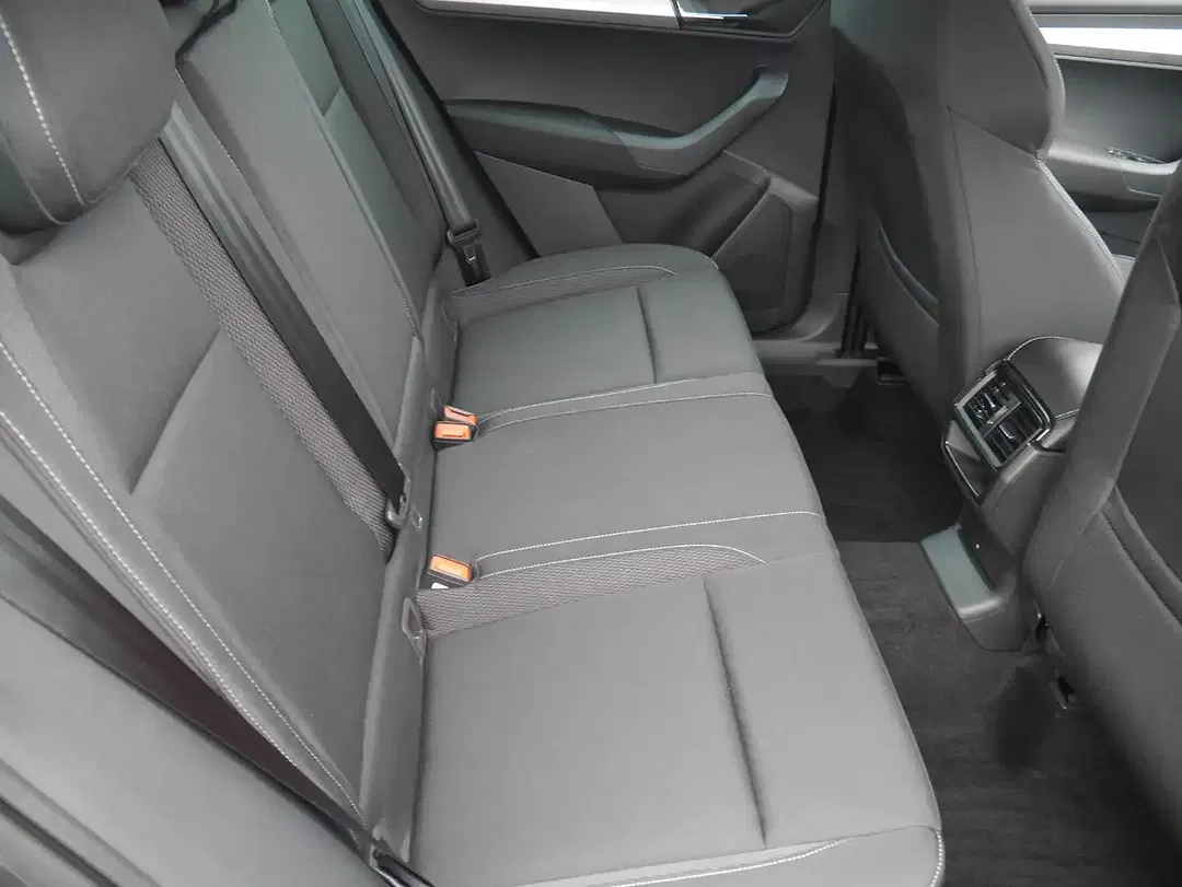 Skoda Karoq - Thumbnail 10