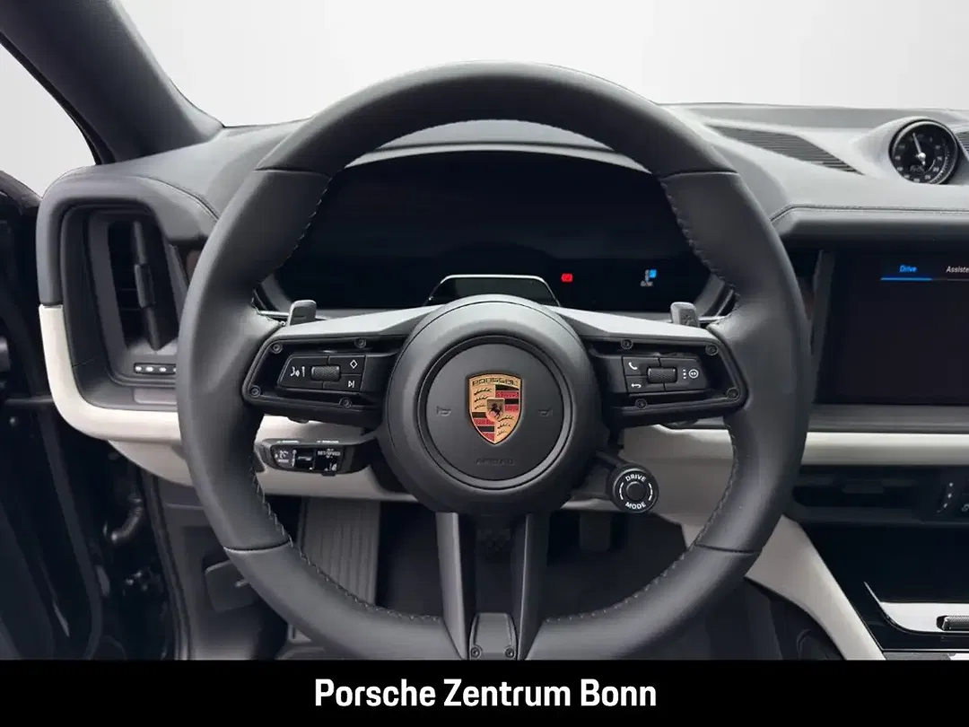 Porsche Cayenne - Thumbnail 10