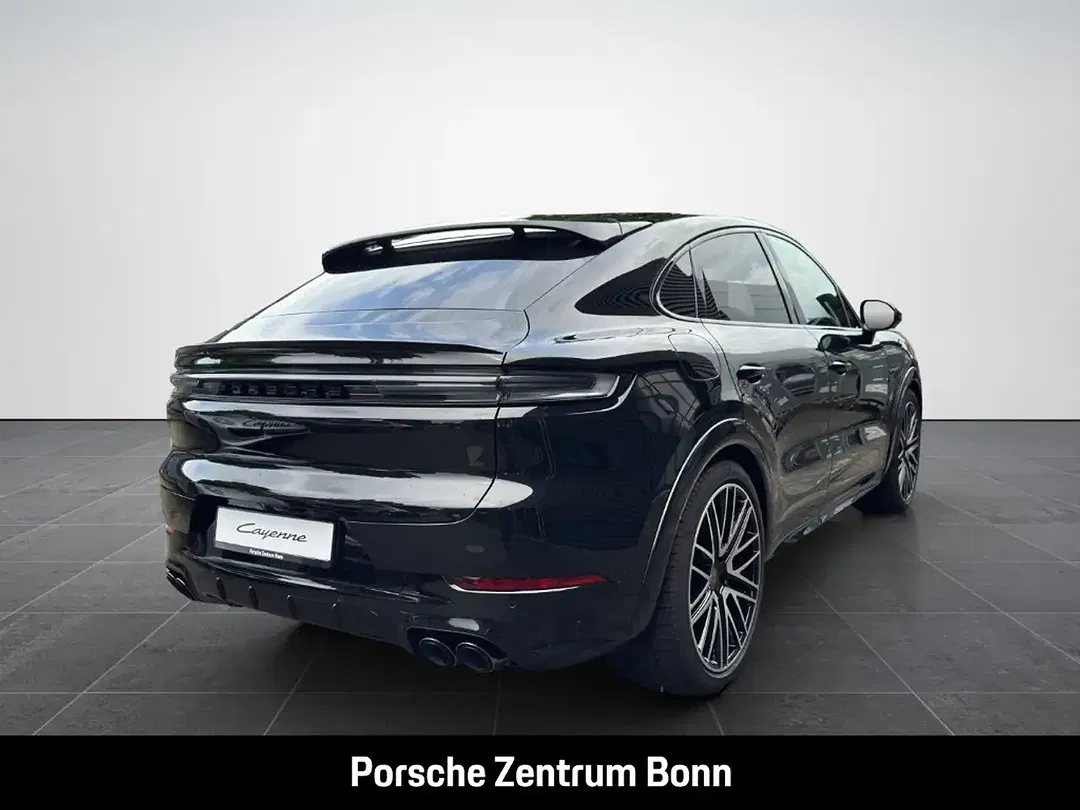 Porsche Cayenne - Thumbnail 5