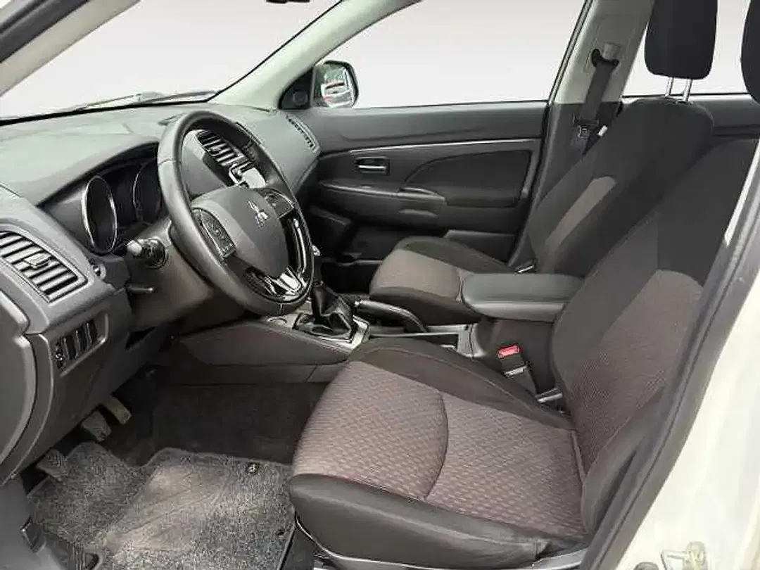 Mitsubishi ASX - Thumbnail 9