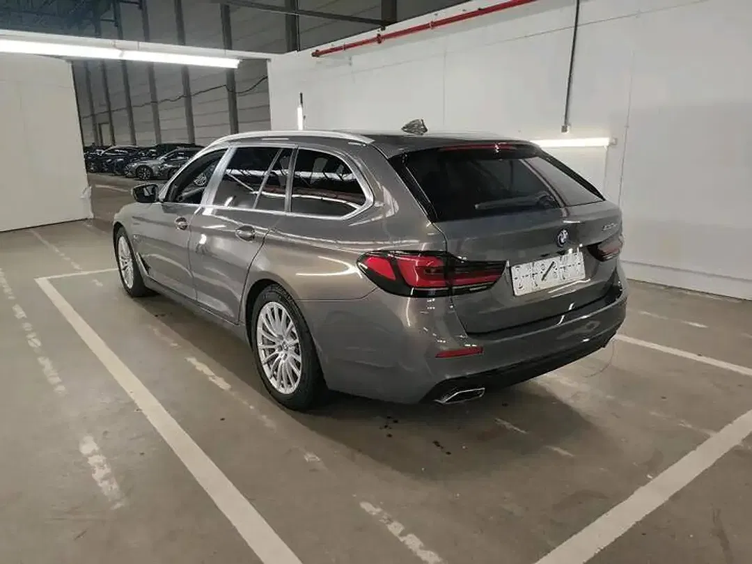 BMW 530 - Thumbnail 3