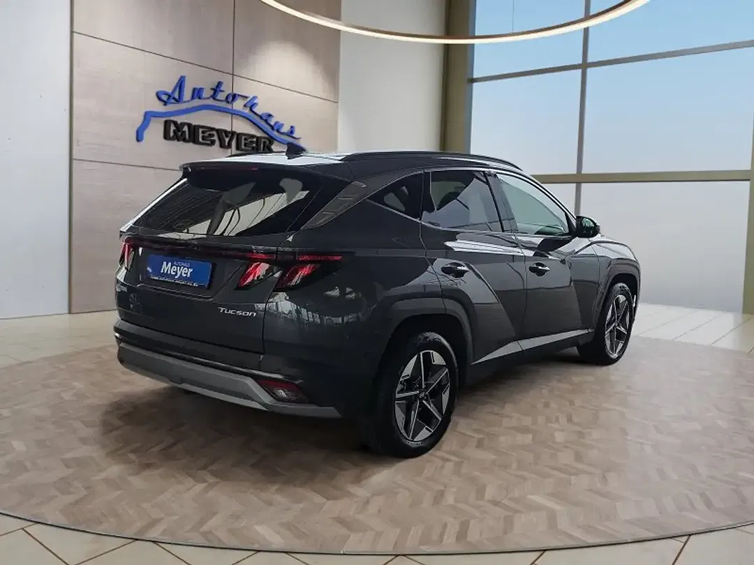 Hyundai TUCSON - Thumbnail 5