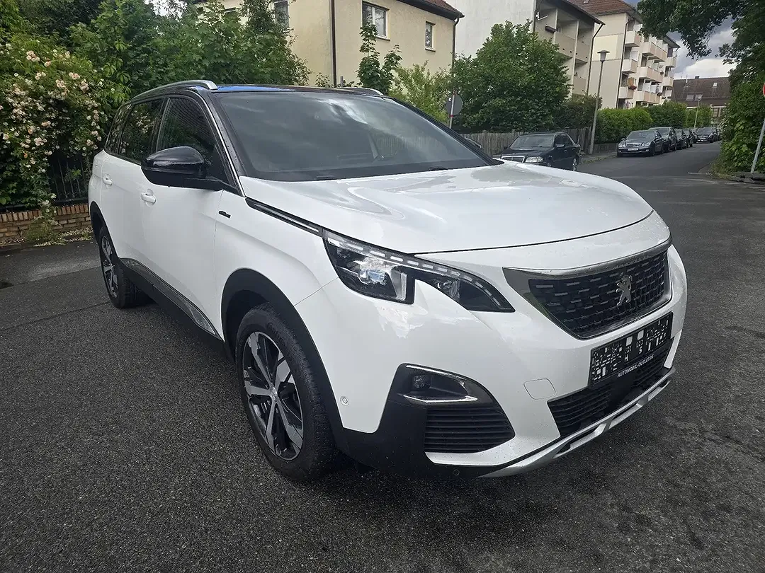 Peugeot 5008 - Thumbnail 3
