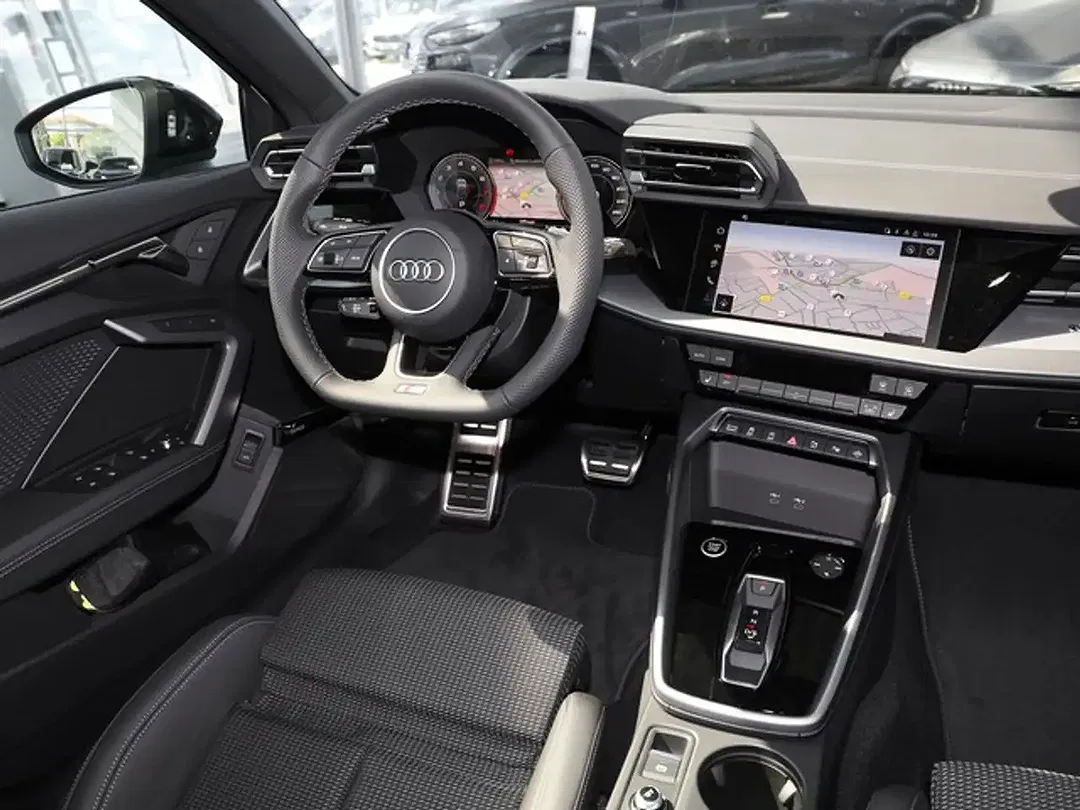 Audi A3 - Thumbnail 6