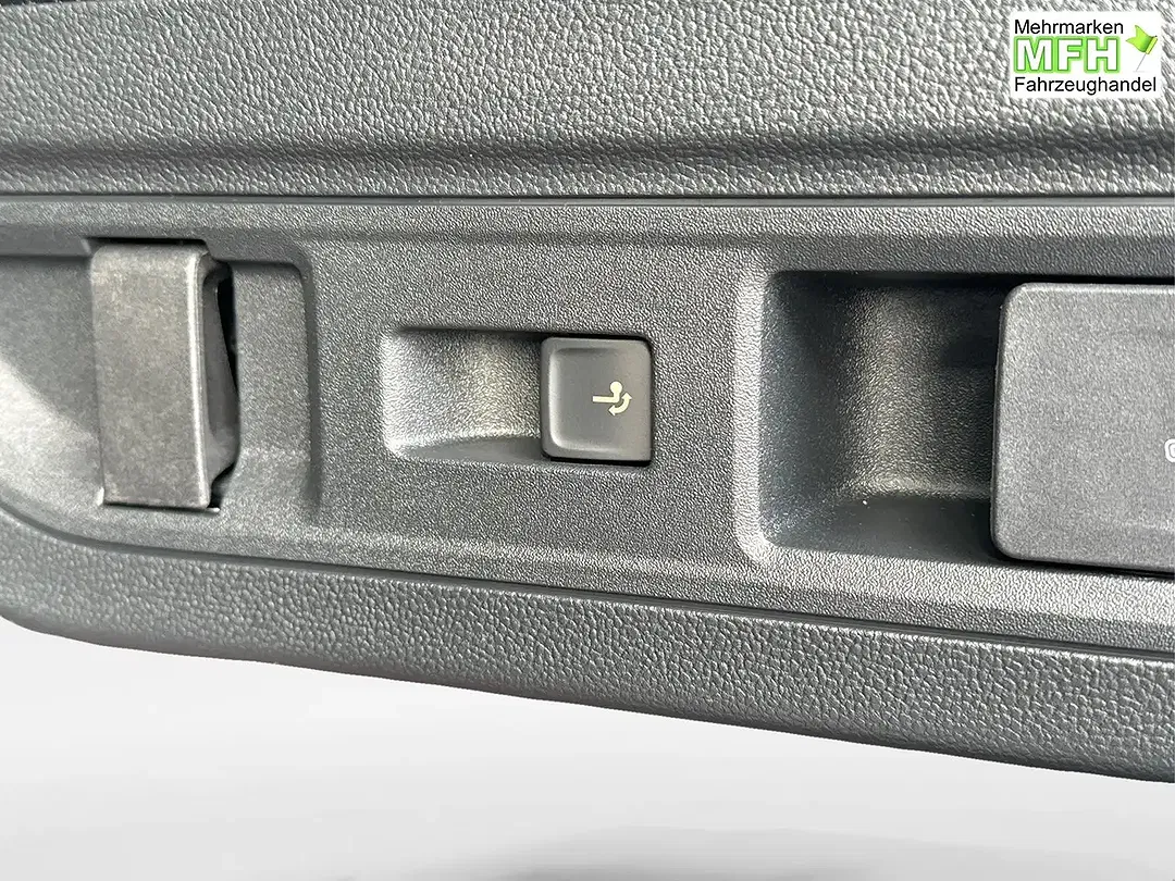 Skoda Superb - Thumbnail 12
