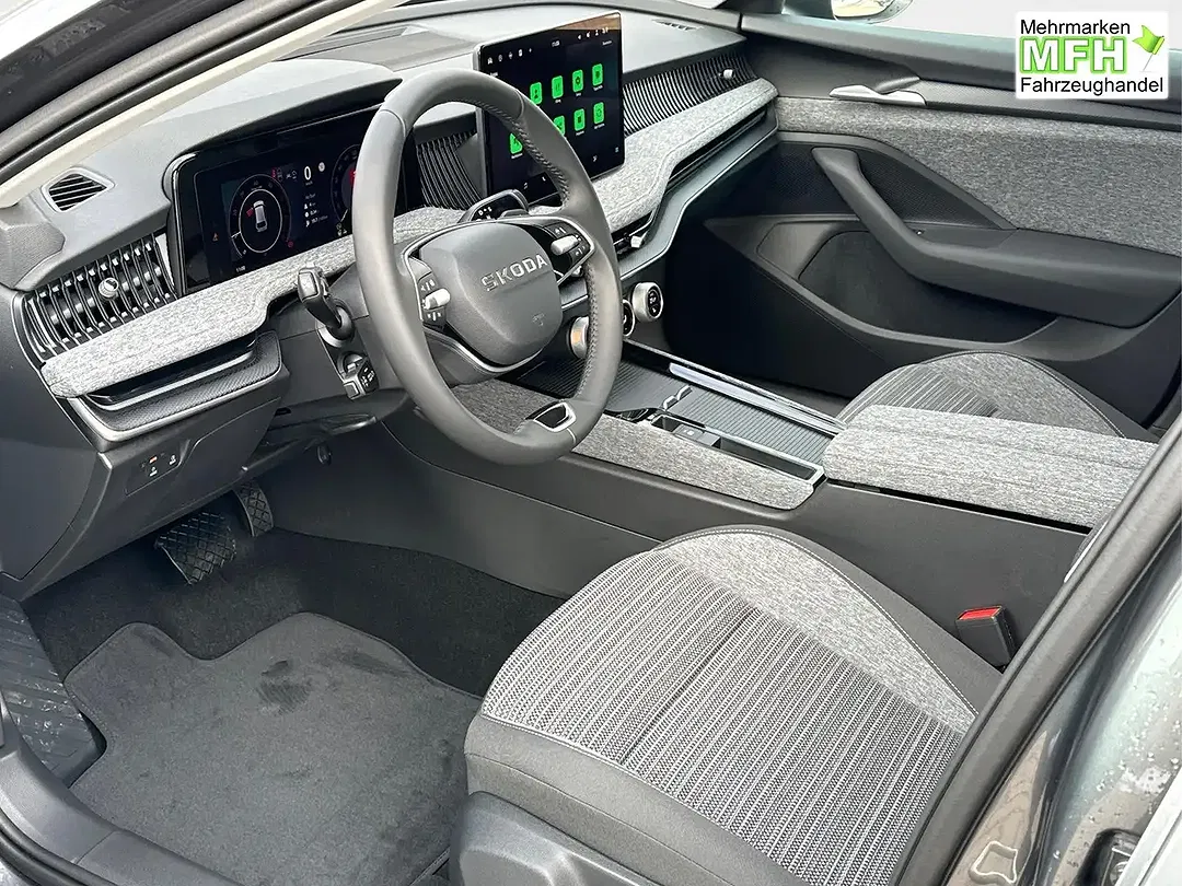 Skoda Superb - Thumbnail 8