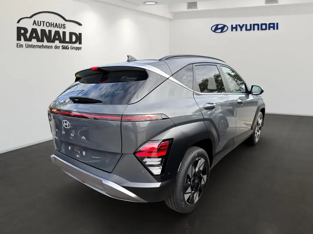 Hyundai KONA - Thumbnail 3