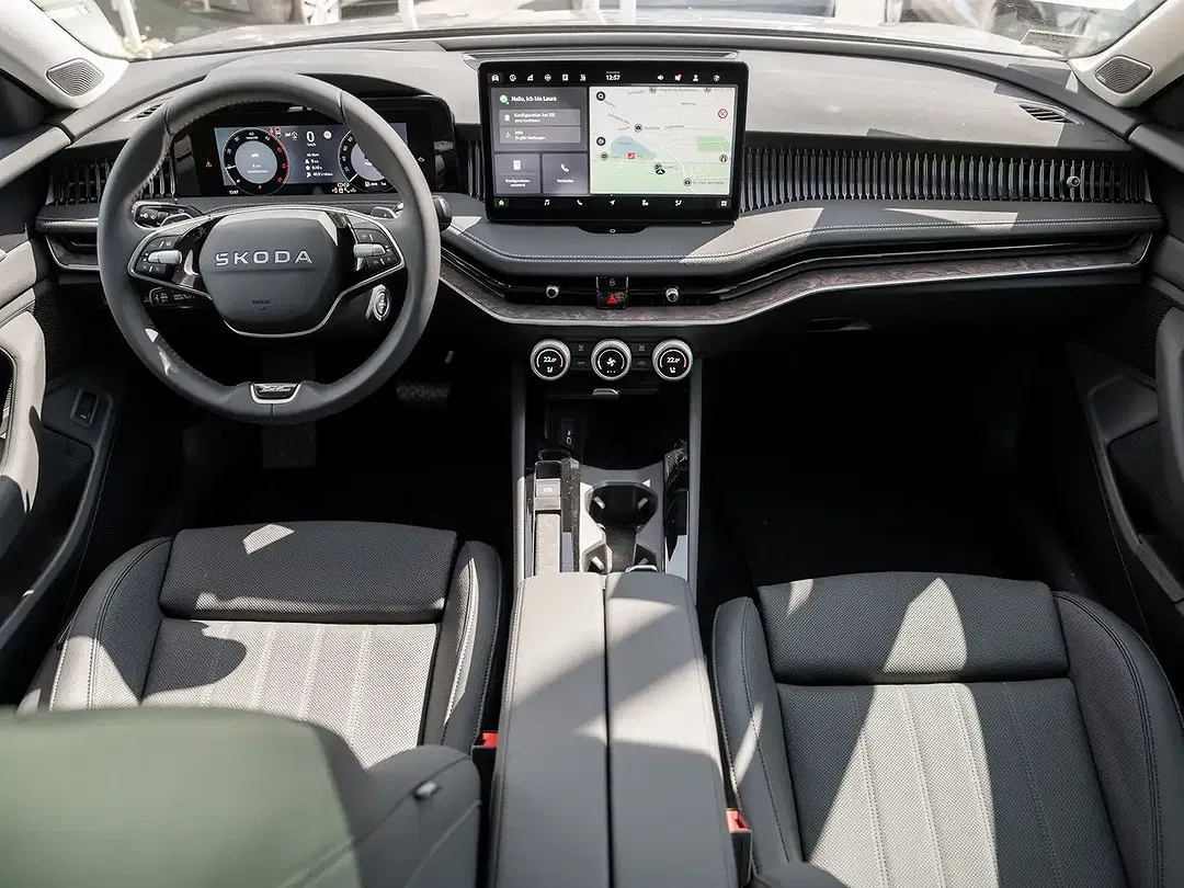 Skoda Superb - Thumbnail 9