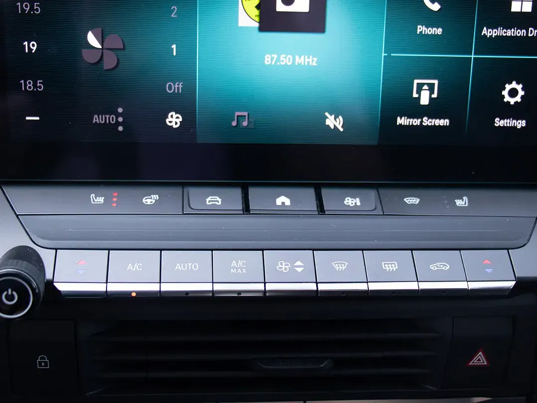 Opel Astra - Thumbnail 18