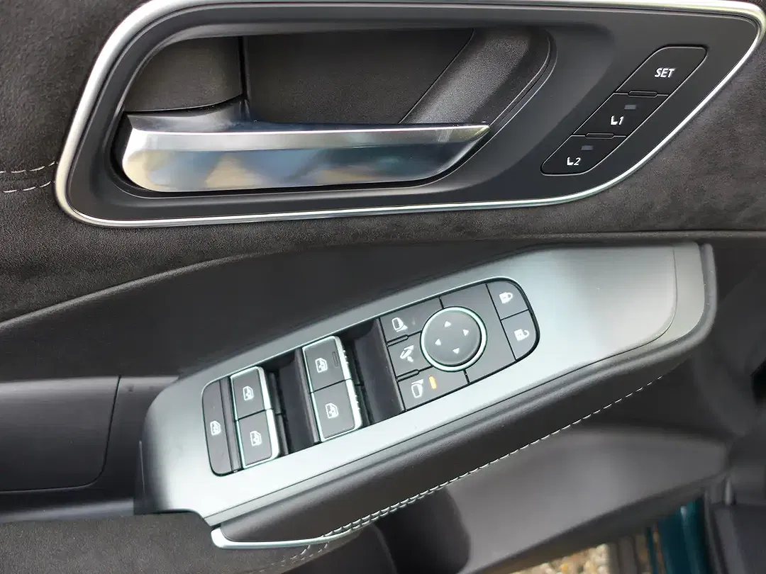 Nissan Qashqai - Thumbnail 5
