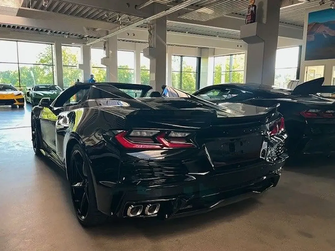 Corvette C8 - Thumbnail 7