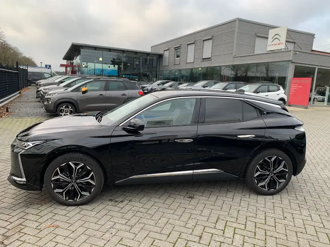 DS Automobiles DS 4 - Thumbnail 5