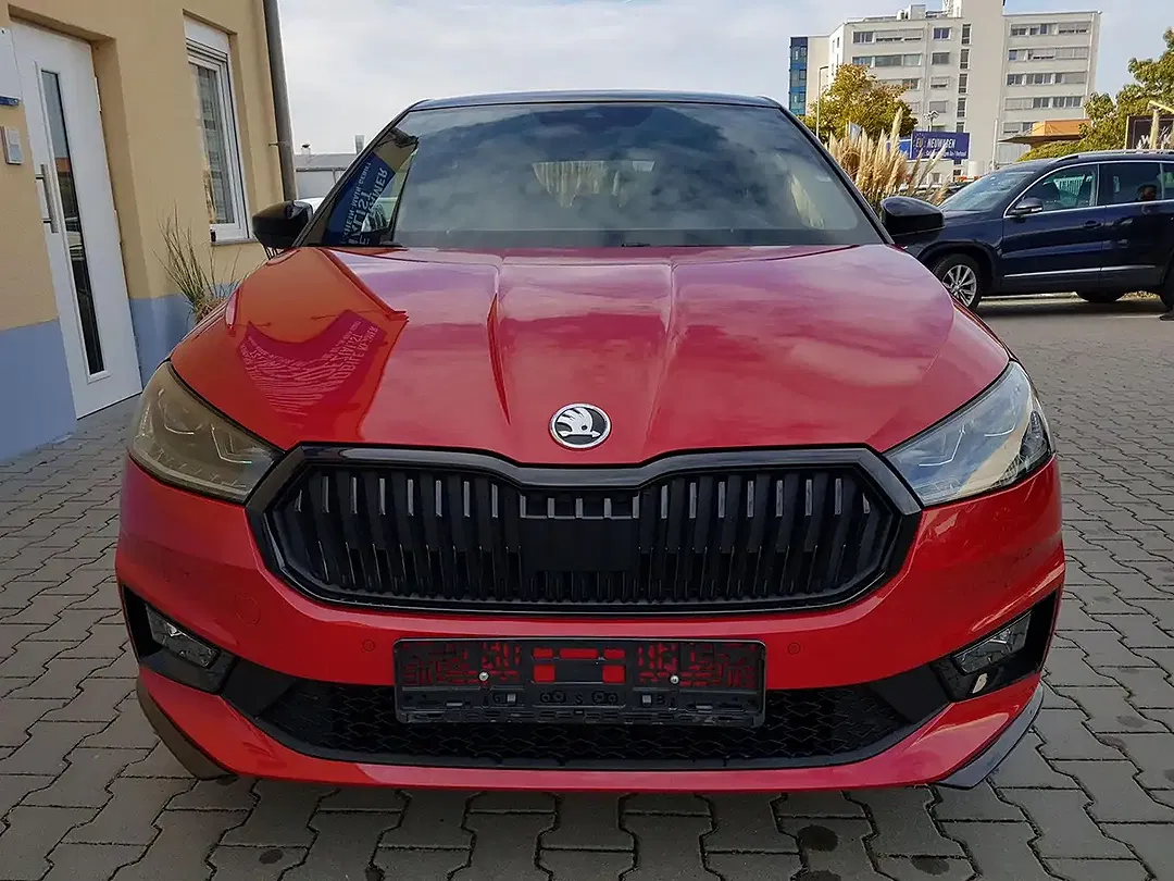 Skoda Fabia - Thumbnail 2