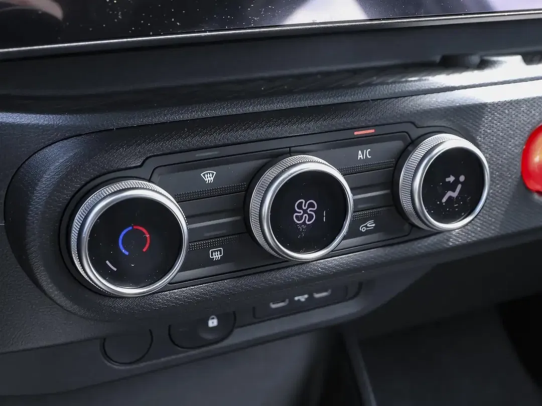 Renault Twingo - Thumbnail 14
