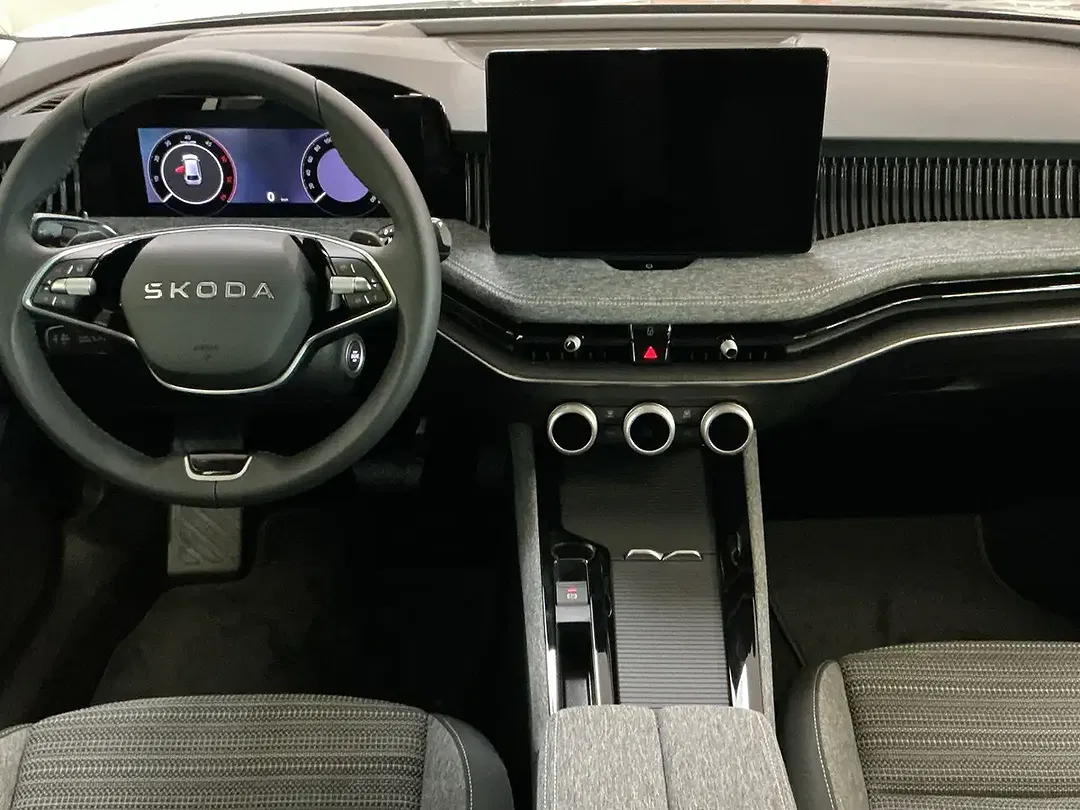 Skoda Superb - Thumbnail 8