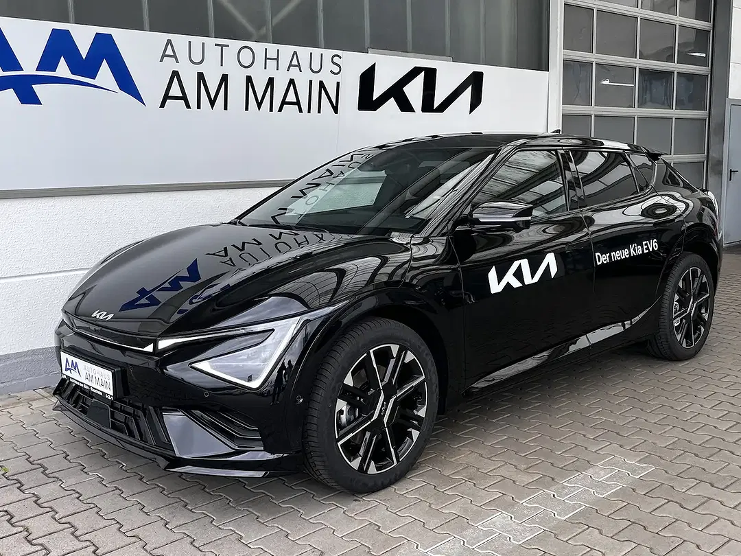 Kia EV6 - Thumbnail 2