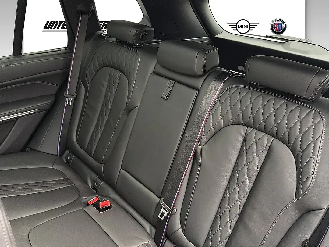 BMW X5 - Thumbnail 11