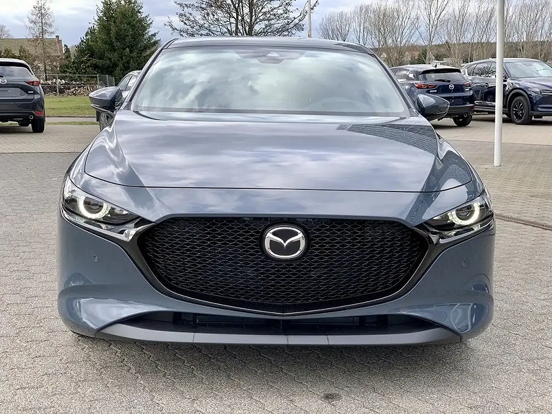 Mazda 3 Selection Design