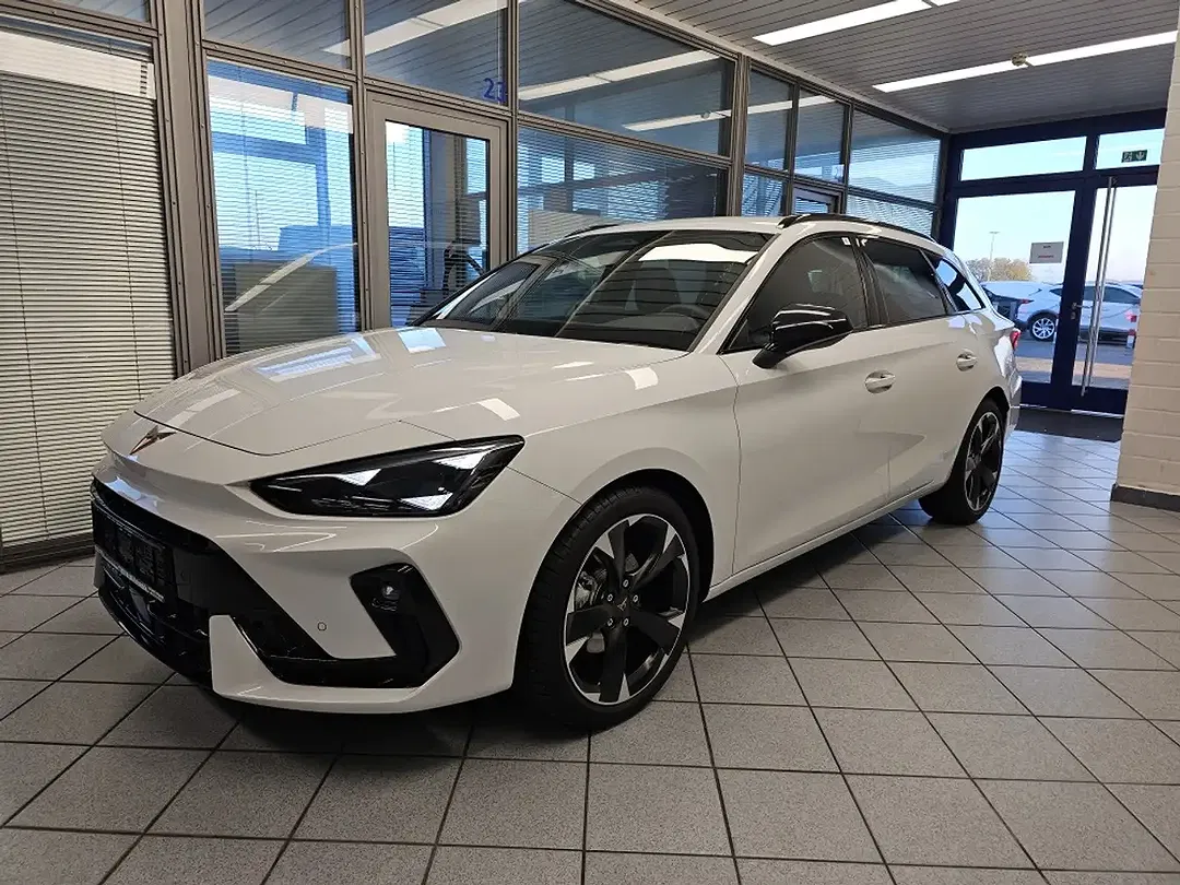 CUPRA Leon - Thumbnail 1
