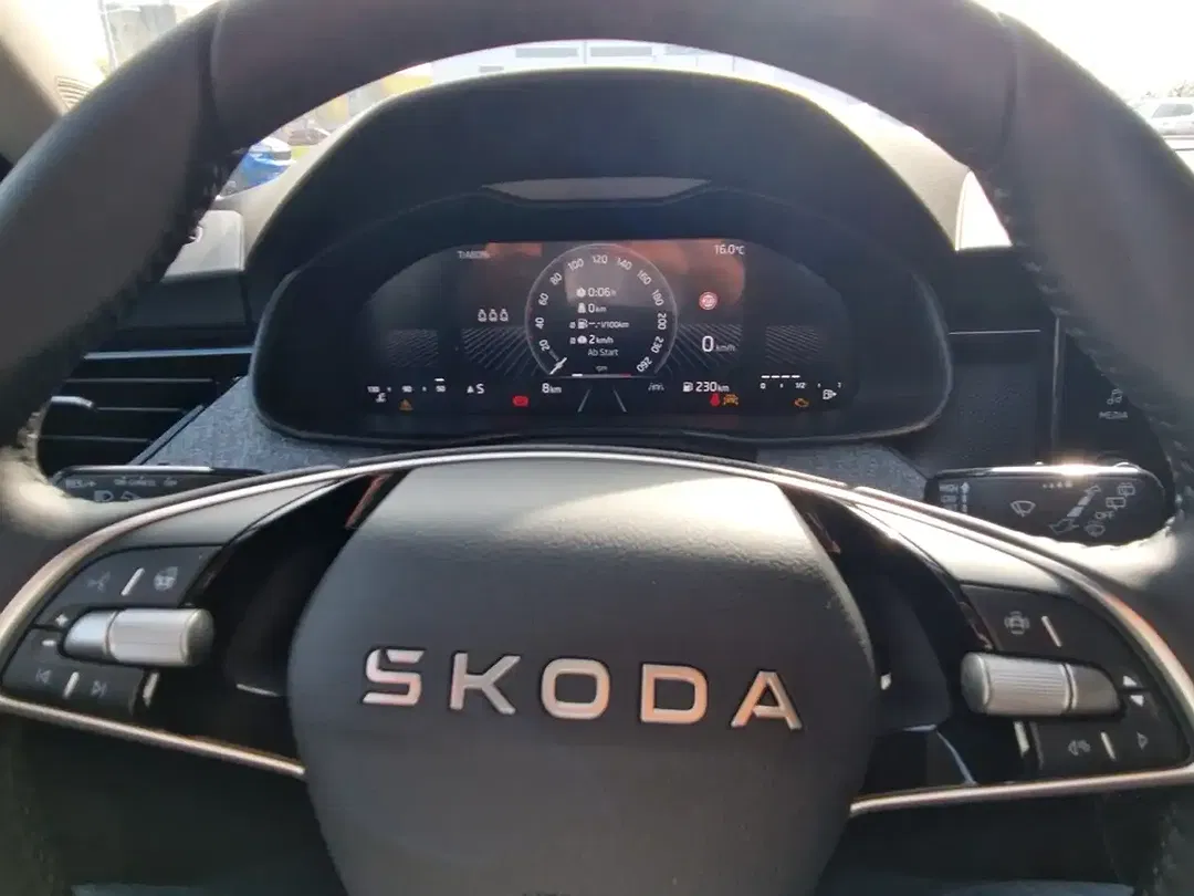Skoda Kamiq - Thumbnail 12