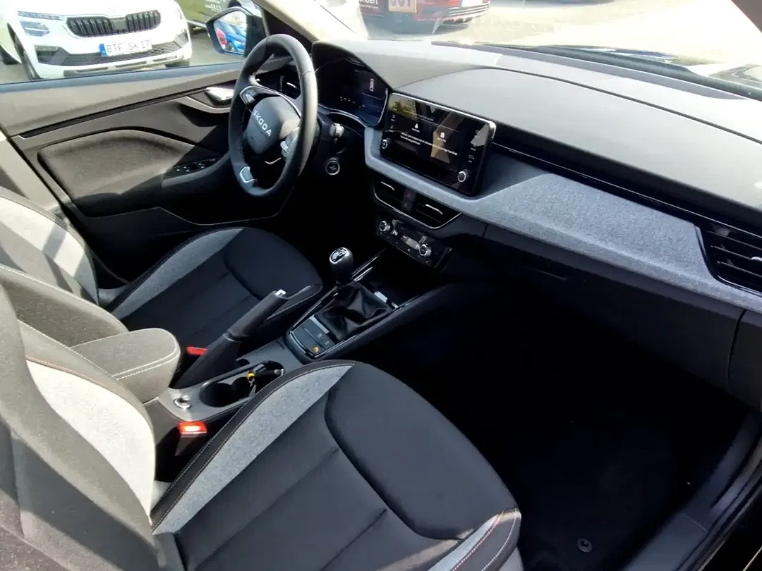 Skoda Kamiq - Thumbnail 8