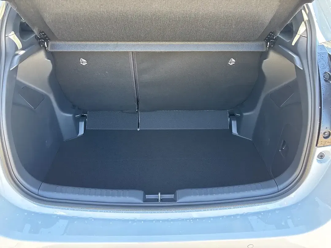 Mazda 2 - Thumbnail 6