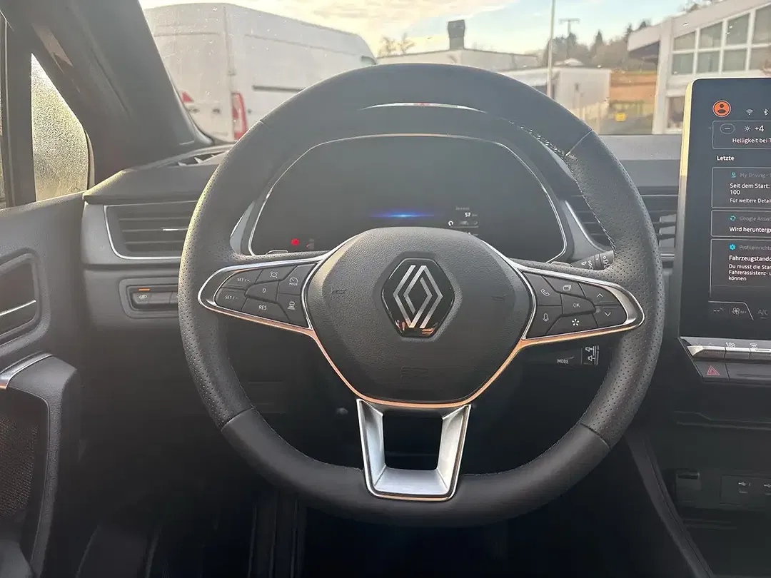 Renault Captur - Thumbnail 13