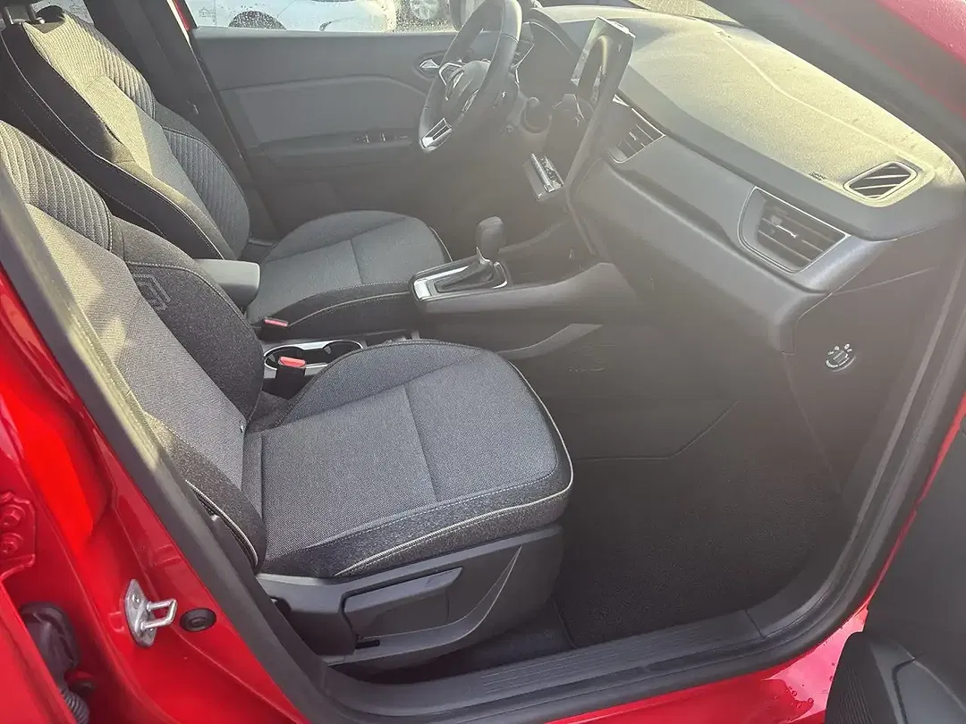 Renault Captur - Thumbnail 15