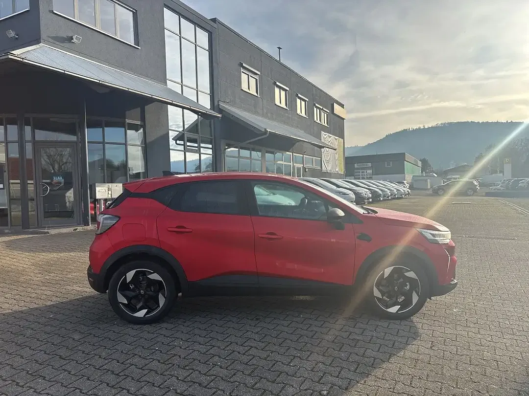 Renault Captur - Thumbnail 5