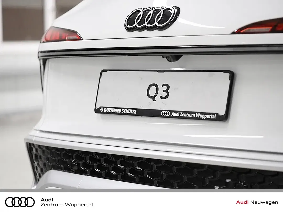 Audi Q3 - Thumbnail 7