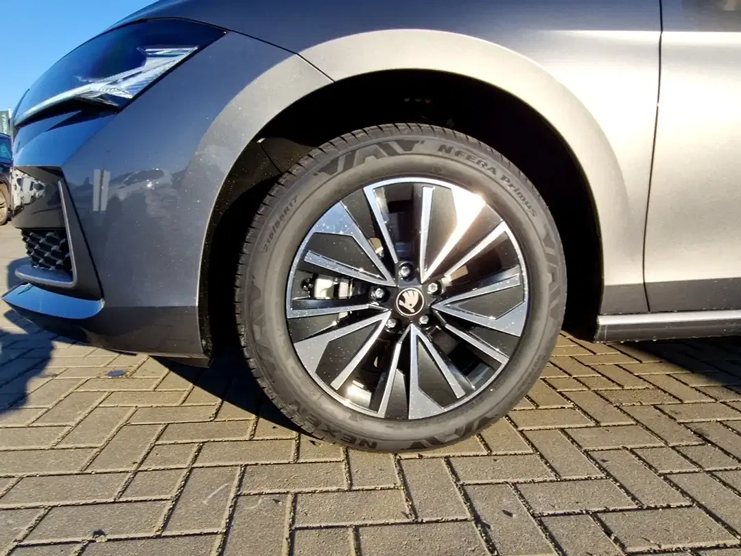 Skoda Superb - Thumbnail 14