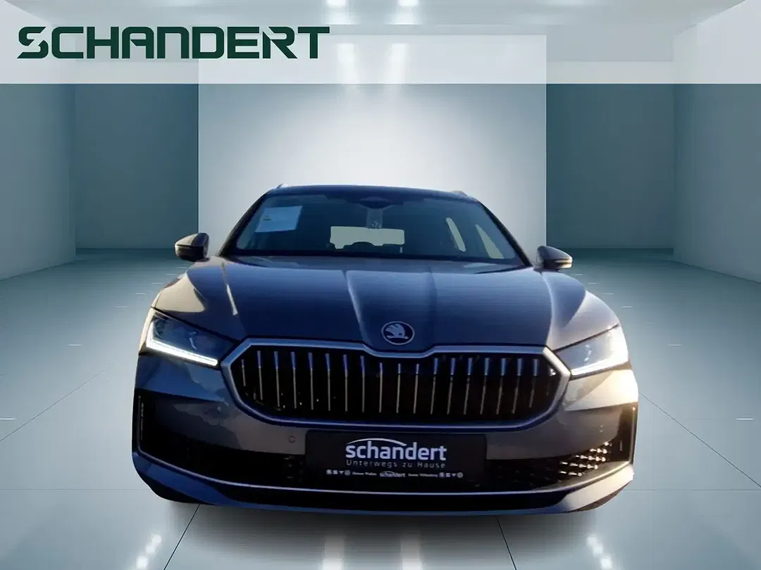 Skoda Superb - Thumbnail 5